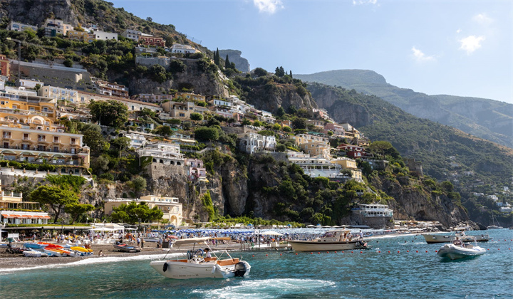 1697527984762192.jpg pexels-photo-18523343.jpg